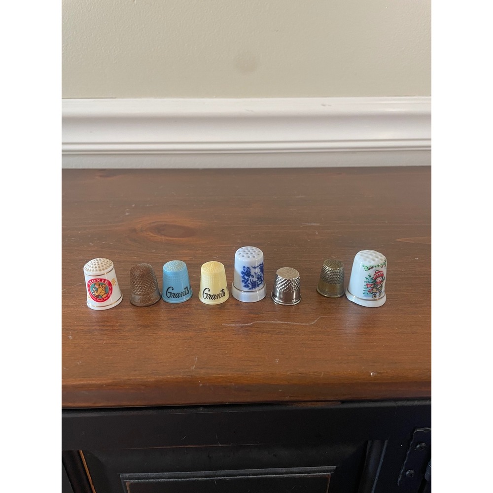 Vintage Thimble Lot of 8 Porcelain and metal And plastics